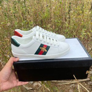 Gucci Ace Embroidered Bees White Leather Sneaker